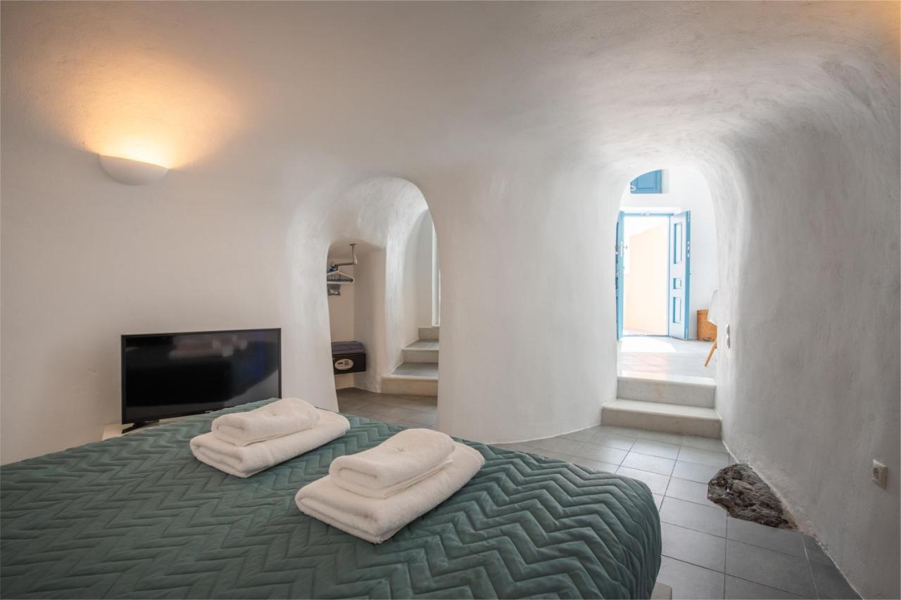 Horizon Aeifos Suites Οία Εξωτερικό φωτογραφία