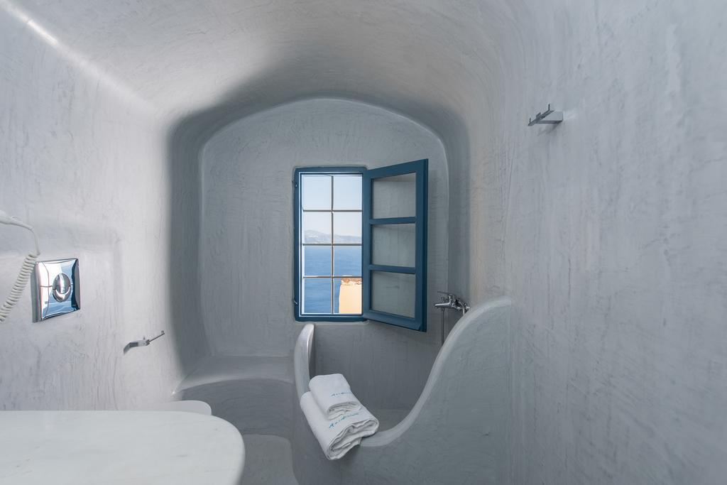 Horizon Aeifos Suites Οία Εξωτερικό φωτογραφία