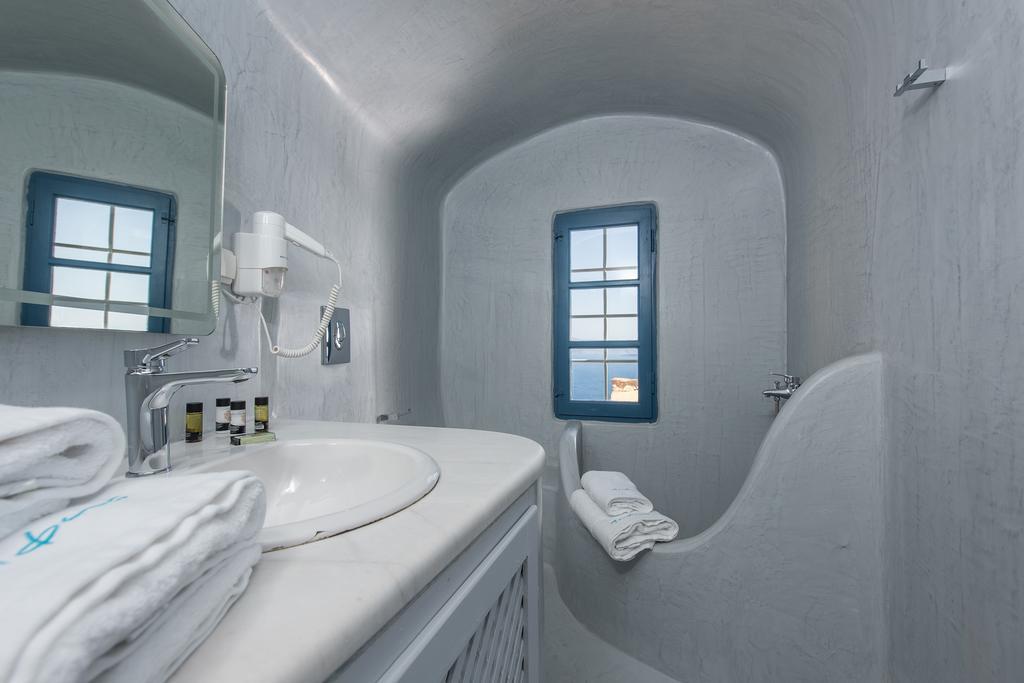Horizon Aeifos Suites Οία Εξωτερικό φωτογραφία