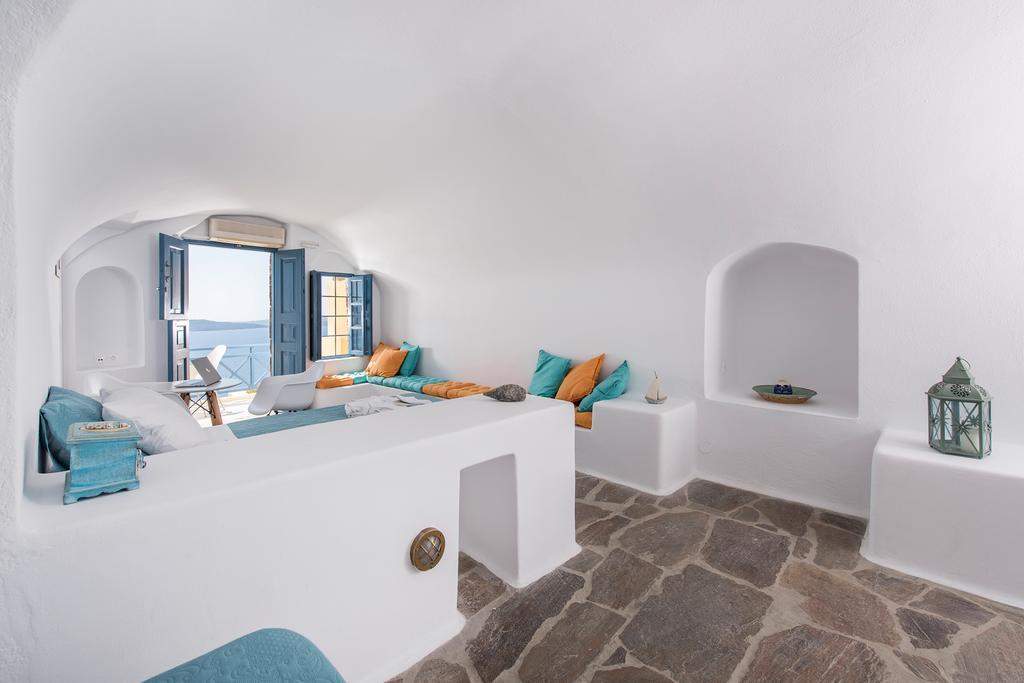 Horizon Aeifos Suites Οία Εξωτερικό φωτογραφία