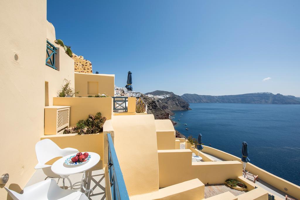 Horizon Aeifos Suites Οία Εξωτερικό φωτογραφία